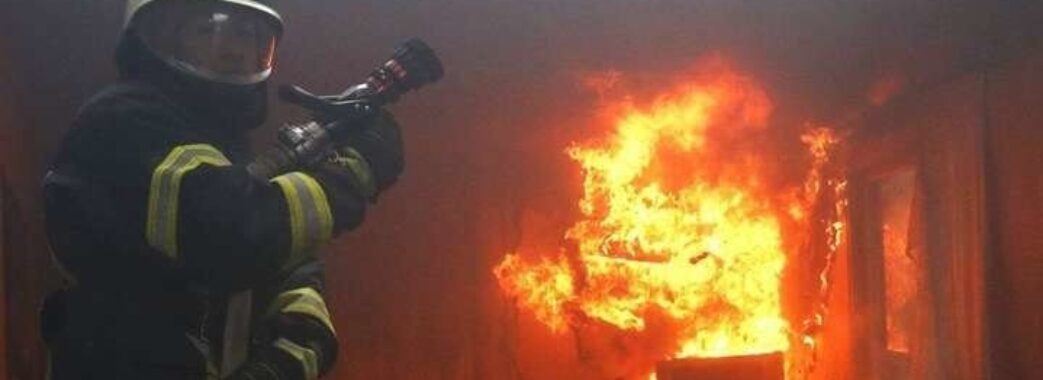 Пожежа у багатоповерхівці в Жовкві забрала життя 49-річного чоловіка