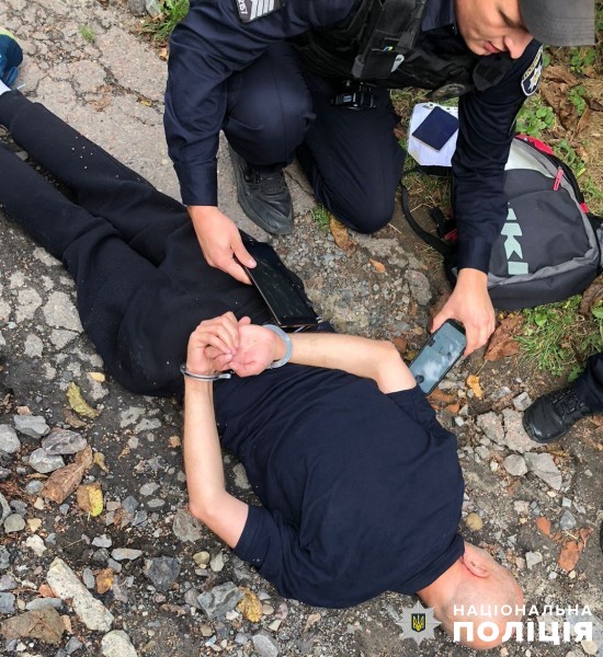 У Львові судитимуть 41-річного чоловіка, який напав з ножем на перехожого і втік