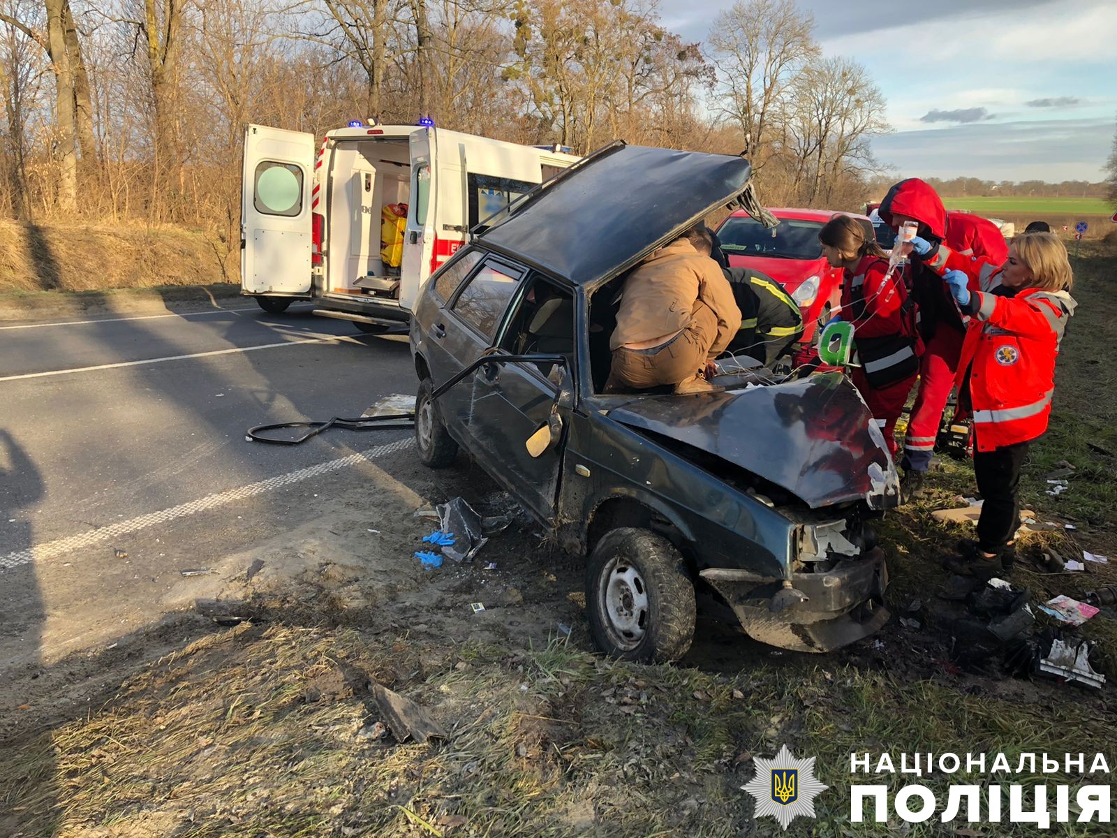 46-річний водій ВАЗу потрапив в реанімацію після ДТП на трасі Київ-Чоп