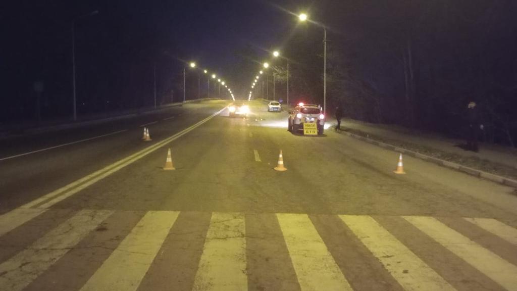 На трасі Київ-Чоп водій легковика збив 16-річного хлопця