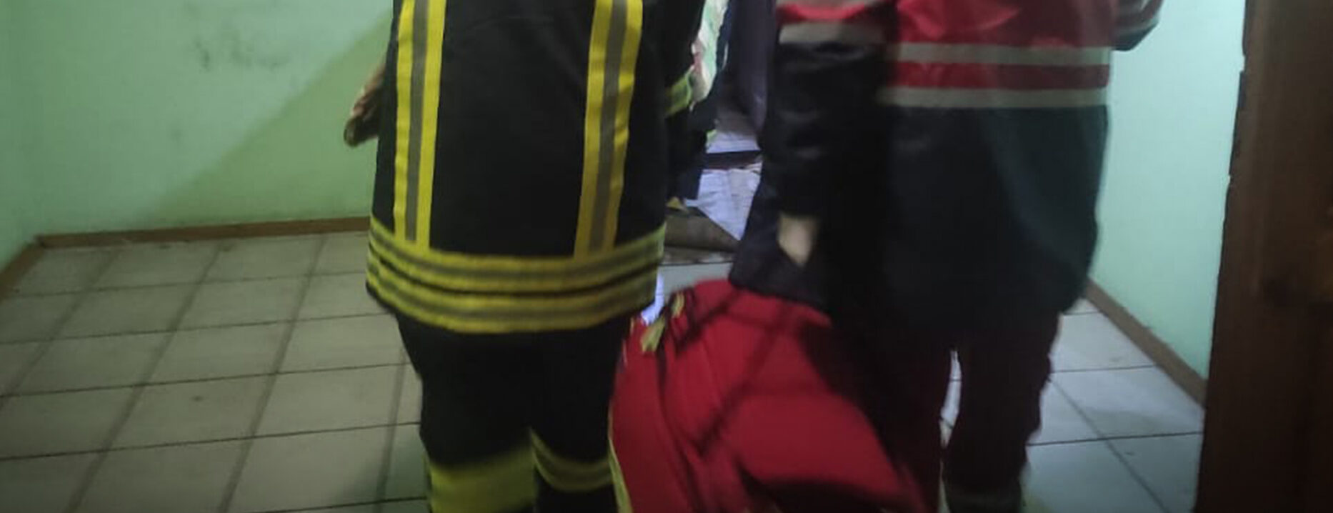 На Львівщині жінка потрапила в лікарню після падіння в підвал