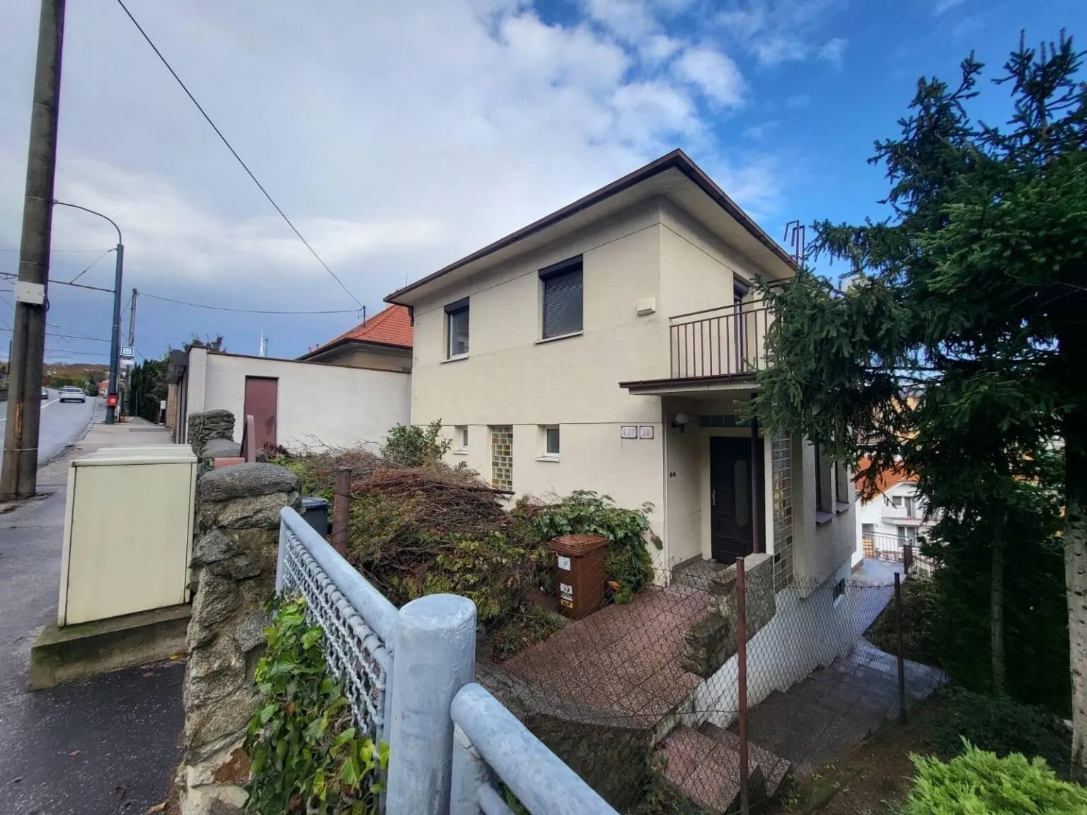 Перед зникненням Дубневича його донька придбала будинок у Словаччині за 600 тисяч євро