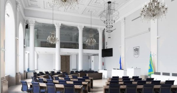 Депутати від «Європейської солідарності» хочуть більше грошей на свої повноваження