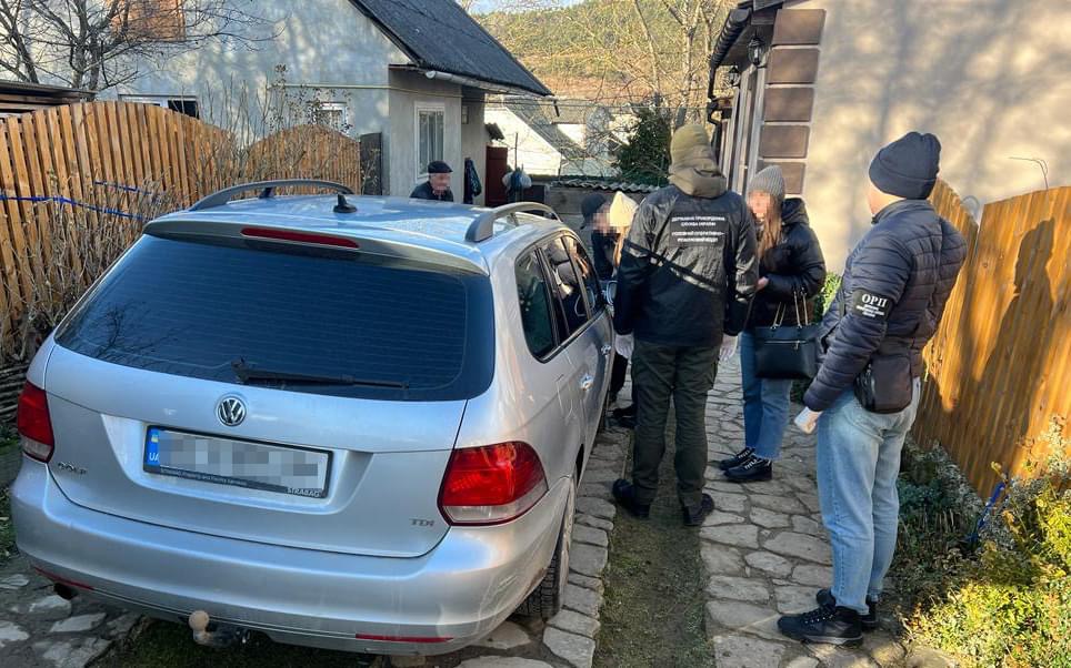 Раніше судимий львів’янин допоміг чотирьом чоловікам втекти за кордон