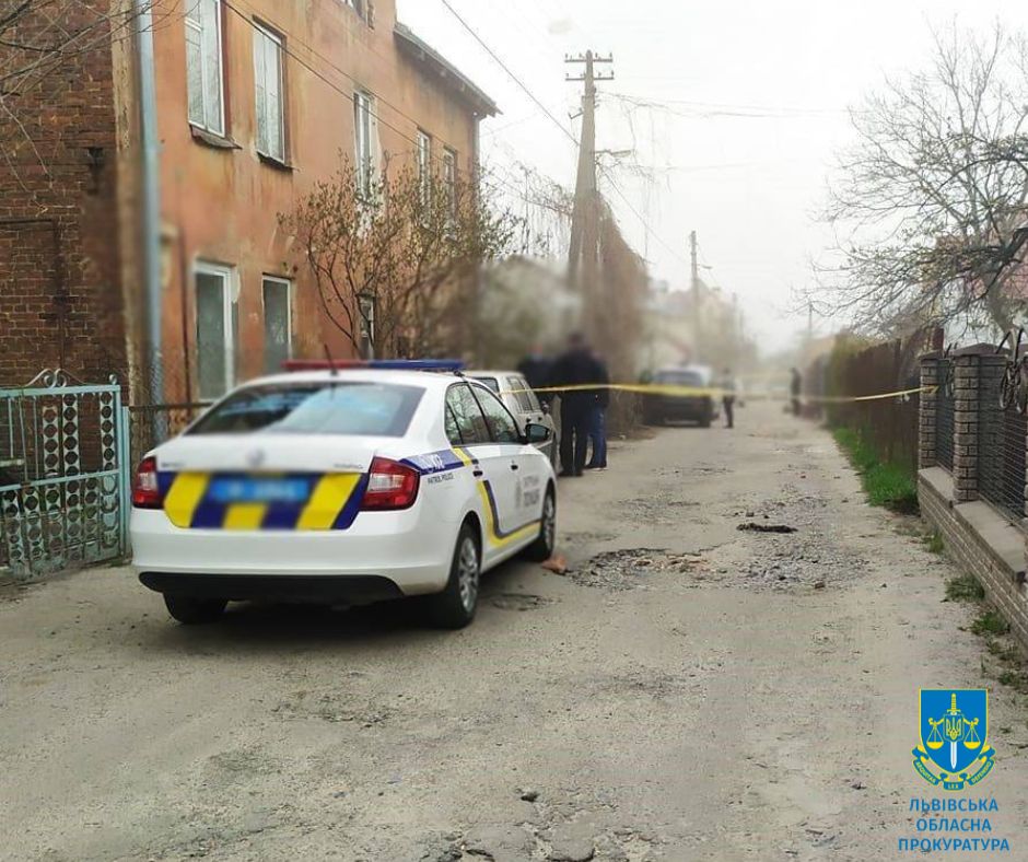 У Львові за вбивство подружжя пенсіонерів двоє чоловіків засудили на довічне увʼязнення