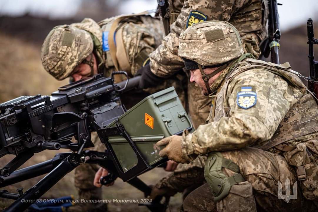 Втрати ворога: Захисники ліквідували на полі бою ще 840 російських вояків