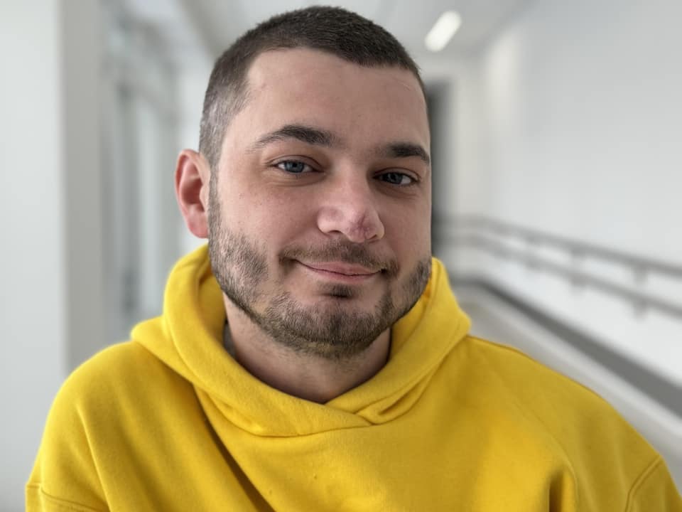 “Прийняв на себе удар гранати, закривши побратимів”: у Львові відновлюється 30-річний Захисник Олег Лучин