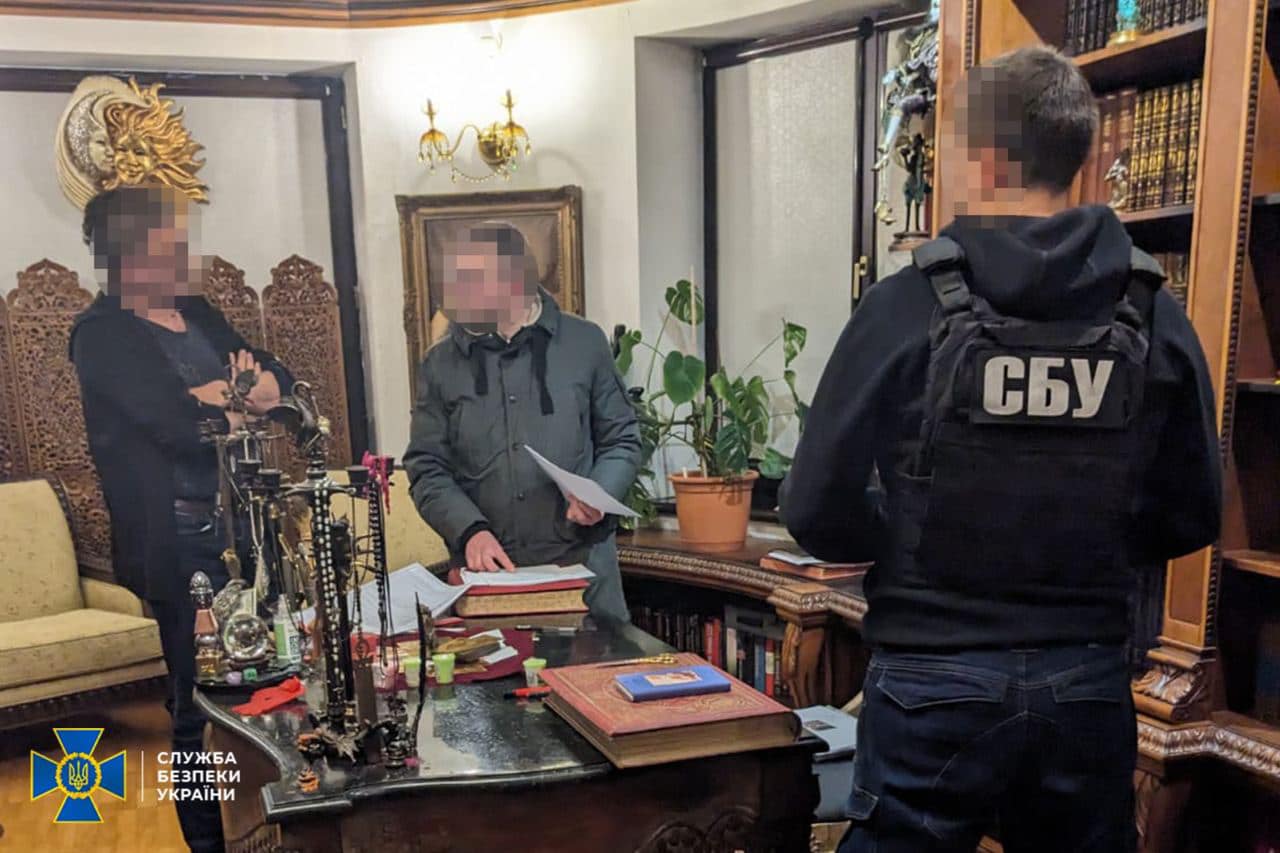 СБУ затримала чиновників і менеджерів «Львівського арсеналу» за підозрою у розкраданні