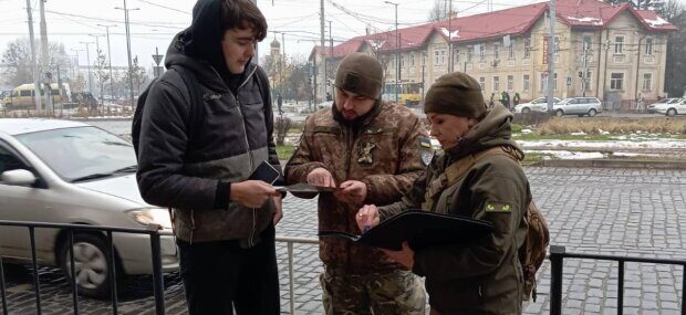 Військовослужбовці ТЦК на Львівщині тепер носитимуть бодікамери