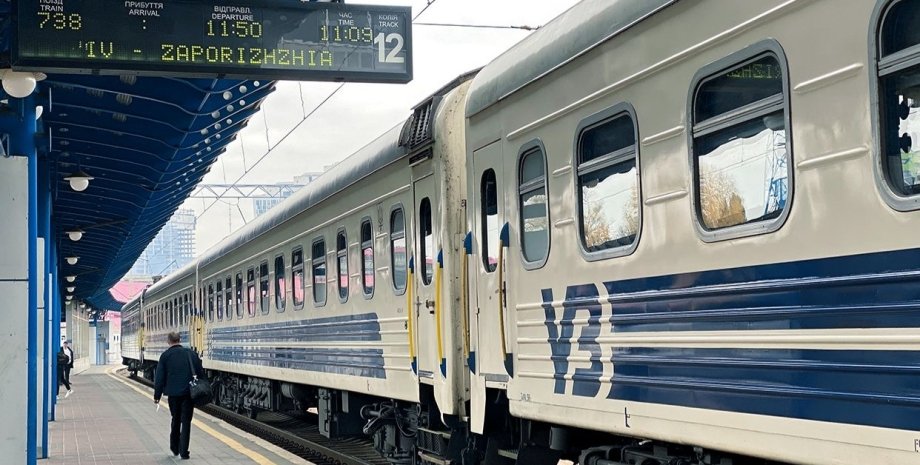 Потяг “Львів-Запоріжжя” став найпопулярнішим за час зимових свят