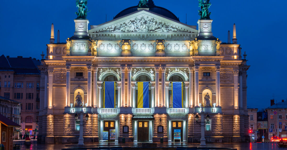 У Львівській Опері відкриють виставку до річниці вторгнення росії в Україну