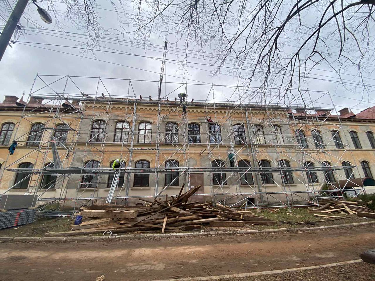 Над університетом біля Львова, який постраждав від обстрілу 1 січня, зведуть захисний купол