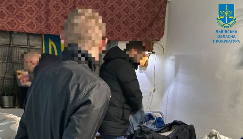 У Львові викрили чоловіків, які перебуваючи за ґратами, продавали неіснуючі автозапчастини