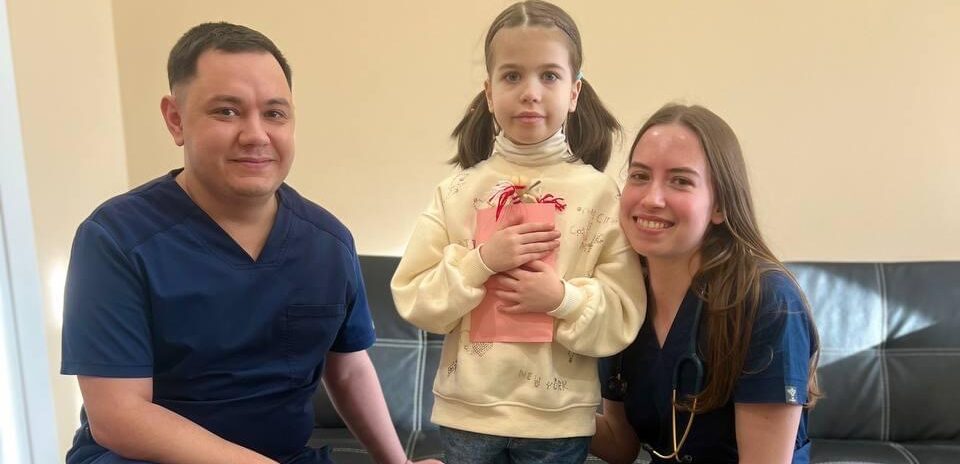 У Львові лікарі попередили розвиток у 7-річної дівчинки важкої онкопатології