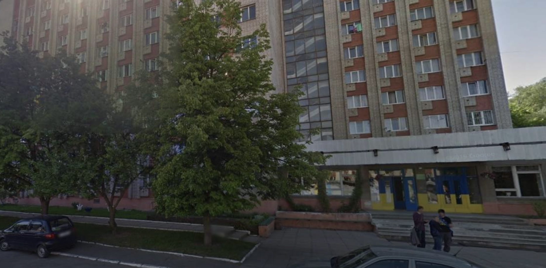 У гуртожитку Львівського лісотехнічного університету студент скоїв самогубство