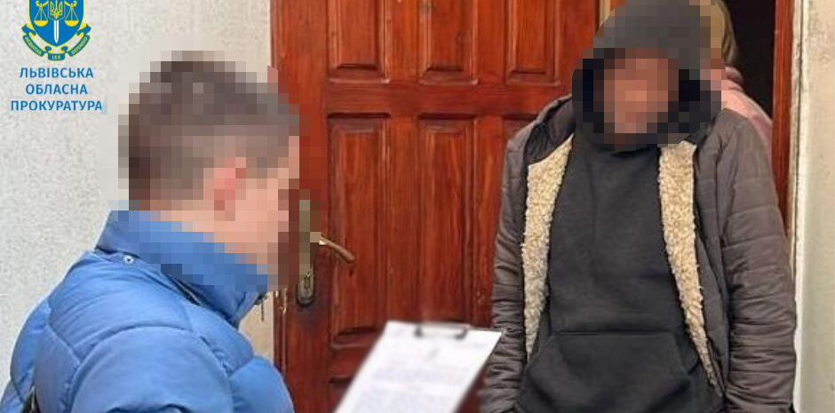 Двоє підприємців-перевізників допомогли втекти за кордон 29 ухилянтам