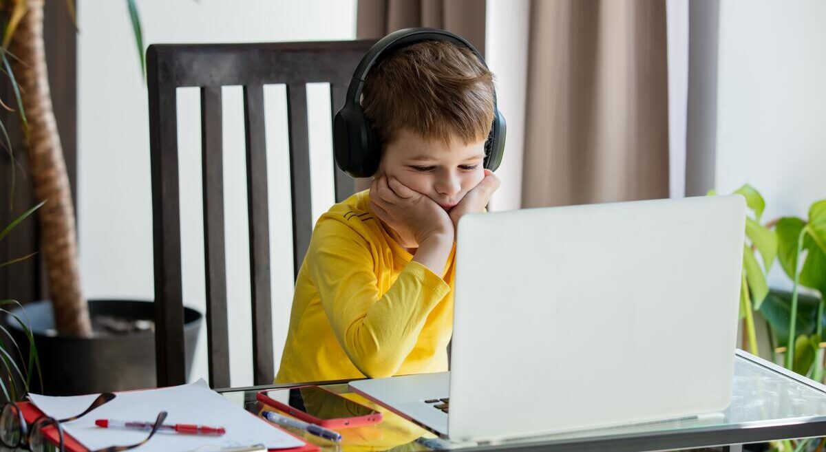 На Львівщині 34 школи перейшли на онлайн-навчання через грип та ГРВІ