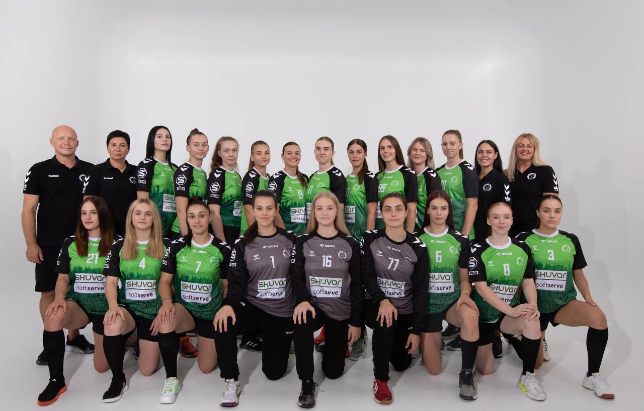 Львівські гандболістки очолили турнірну таблицю жіночої Суперліги з гандболу