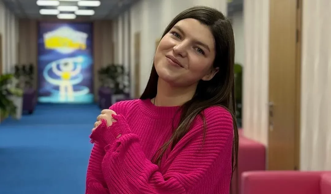 Одна із сурдоперекладачок Нацвідбору Євробачення-2024 виявилася фанаткою московського патріархату