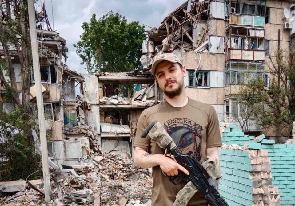 Його крім зброї нічого не цікавило: підтримайте петицію про присвоєння звання Героя України (посмертно) Степуку Святославу-Любомиру