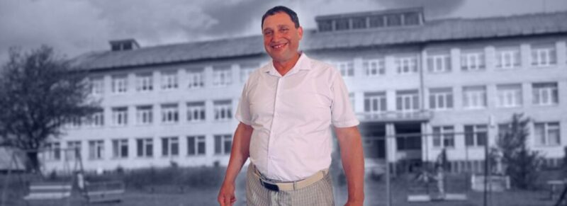 Скандальний директор школи на Самбірщині повертається на посаду