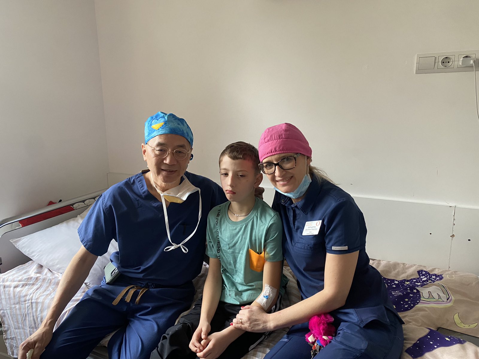 В «Охматдиті» лікарі сформували піднебіння хлопчику з вродженою деформацією обличчя