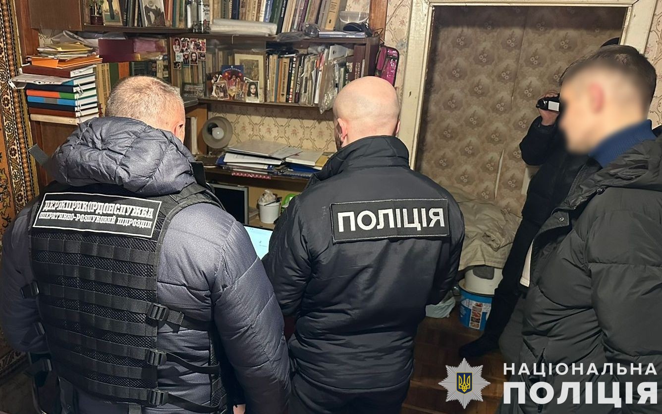 Правоохоронці затримали львів’янина, який допомагав ухилянтам втекти за кордон