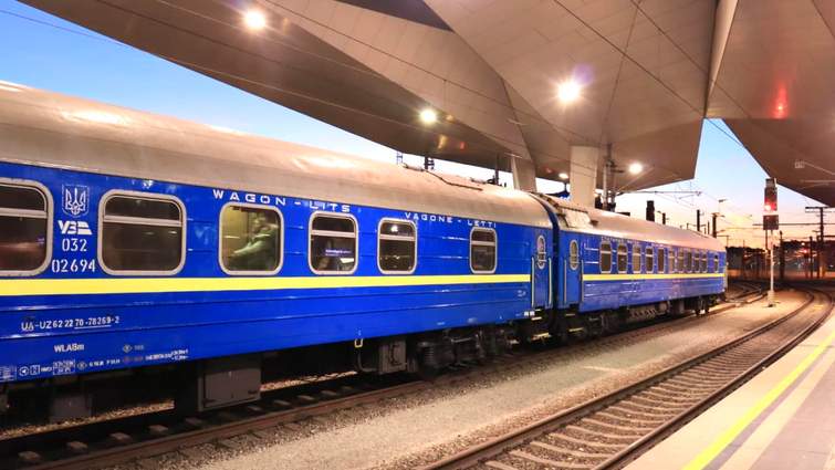 УЗ запустить онлайн-продаж квитків до ще двох країн ЄС