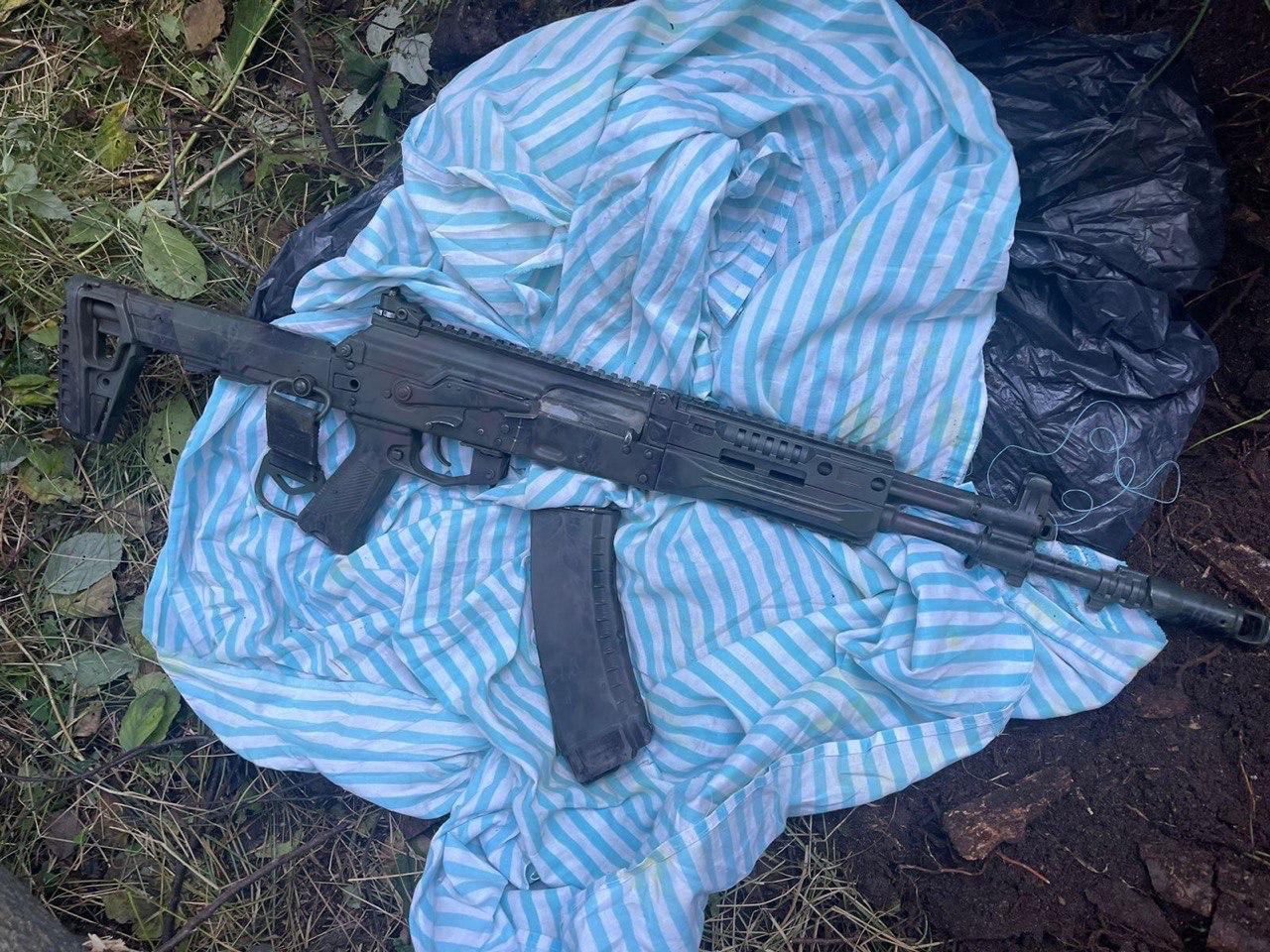 У Львові судитимуть стриянина, який торгував зброєю з виправної колонії