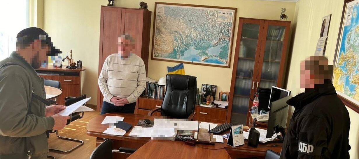 Нарубали на 64 мільйони гривень: керівникам лісгоспів на Львівщині оголосили про підозру