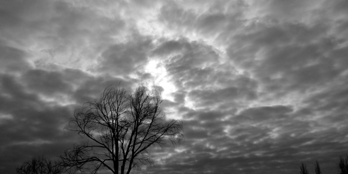 Хмарно та дощ з мокрим снігом: якою буде погода 7 березня на Львівщині