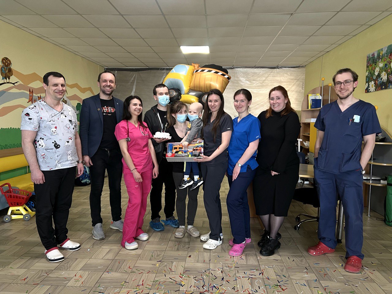 Львівські медики вдруге пересадили кістковий мозок 3-річному хлопчику