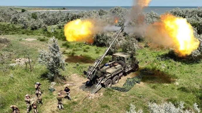 Втрати ворога: мінус 750 росіян та 30 ворожих безпілотників