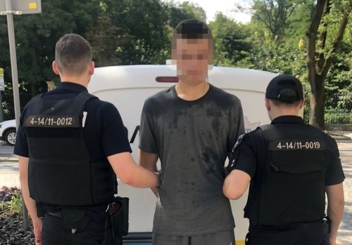 Побив чоловіка у підземному переході: у Львові юнака засудили до 5 років увʼязнення