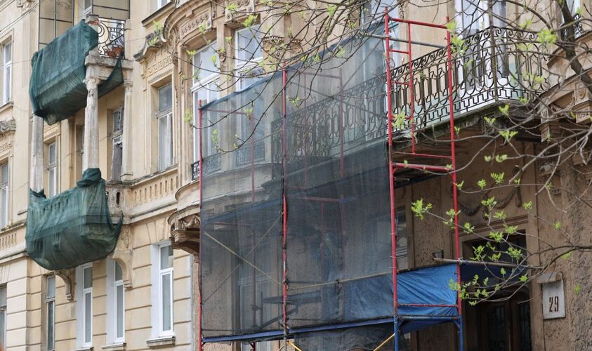 Цього року у Львові планують відремонтувати більше сотні балконів