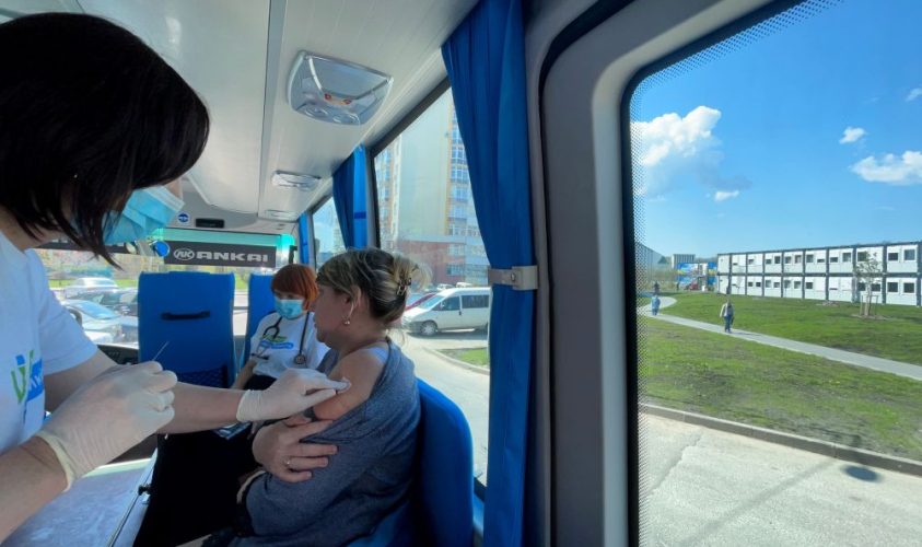 У Львові діятимуть мобільні пункти вакцинації: коли та від чого можна зробити щеплення
