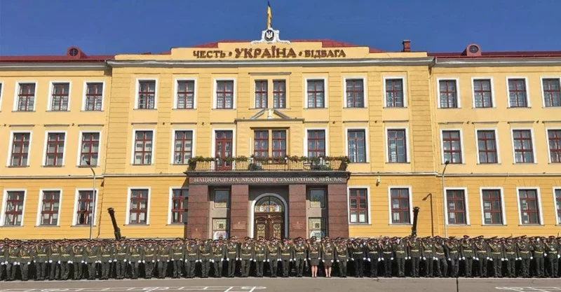 ДБР проводять обшуки у коледжі Національної академії сухопутних військ: в чому причина