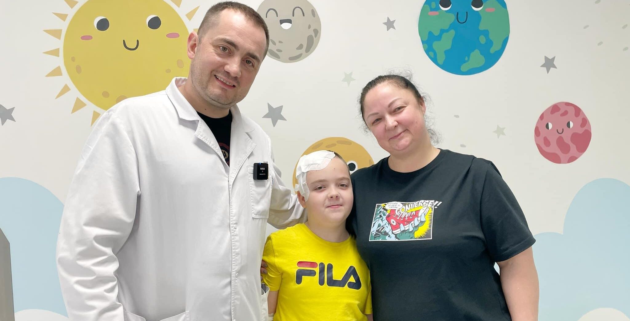 Львівські хірурги видалили уламок ворожої міни з мозку 9-річного хлопчика з Херсону