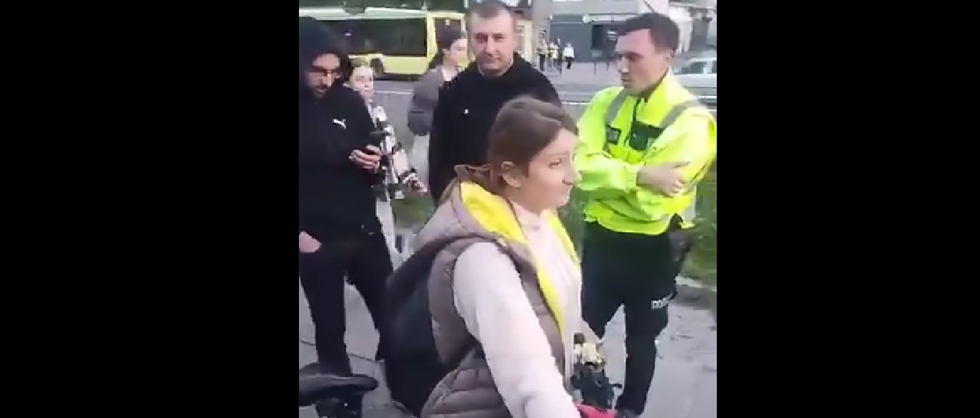 У Львові сталася сутичка між велосипедисткою і поліцейським велопатрулем (ВІДЕО)