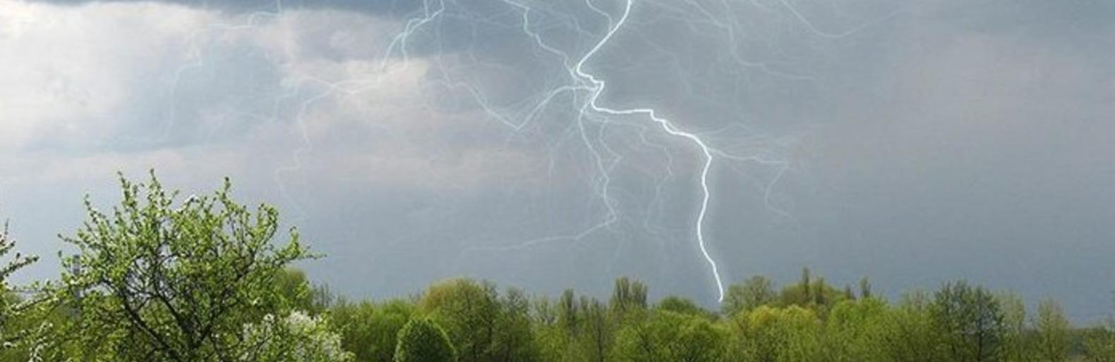 Дощі, грози та град: якої погоди чекати 7 червня на Львівщині