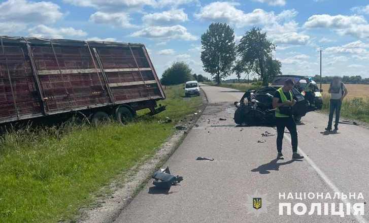 Зранку в ДТП на Львівщині загинув 58-річний водій ВАЗ 2109