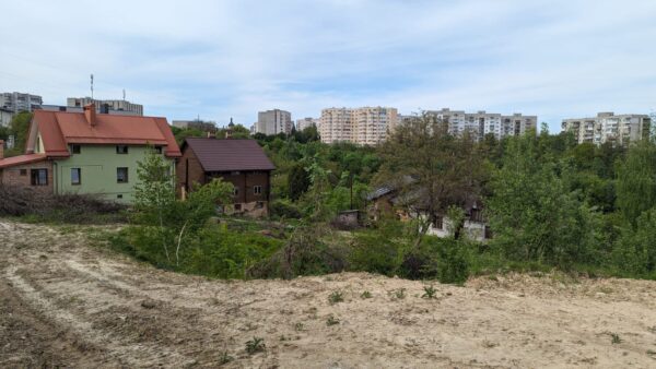 Замість багатоквартирного ЖК у Львові збудують 12 котеджів