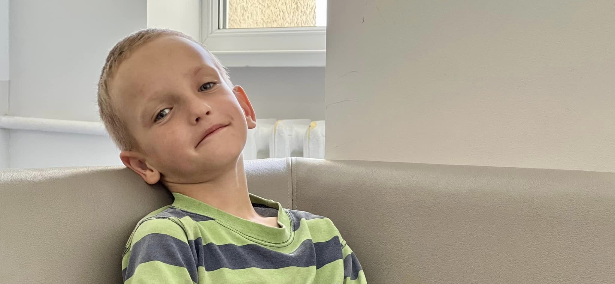 Львівські хірурги врятували 7-річного хлопчика, який ледь не помер від розриву кишківника