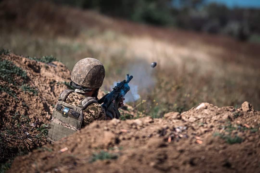 Втрати ворога: вчора оборонці знищили більше тисячі російських загарбників