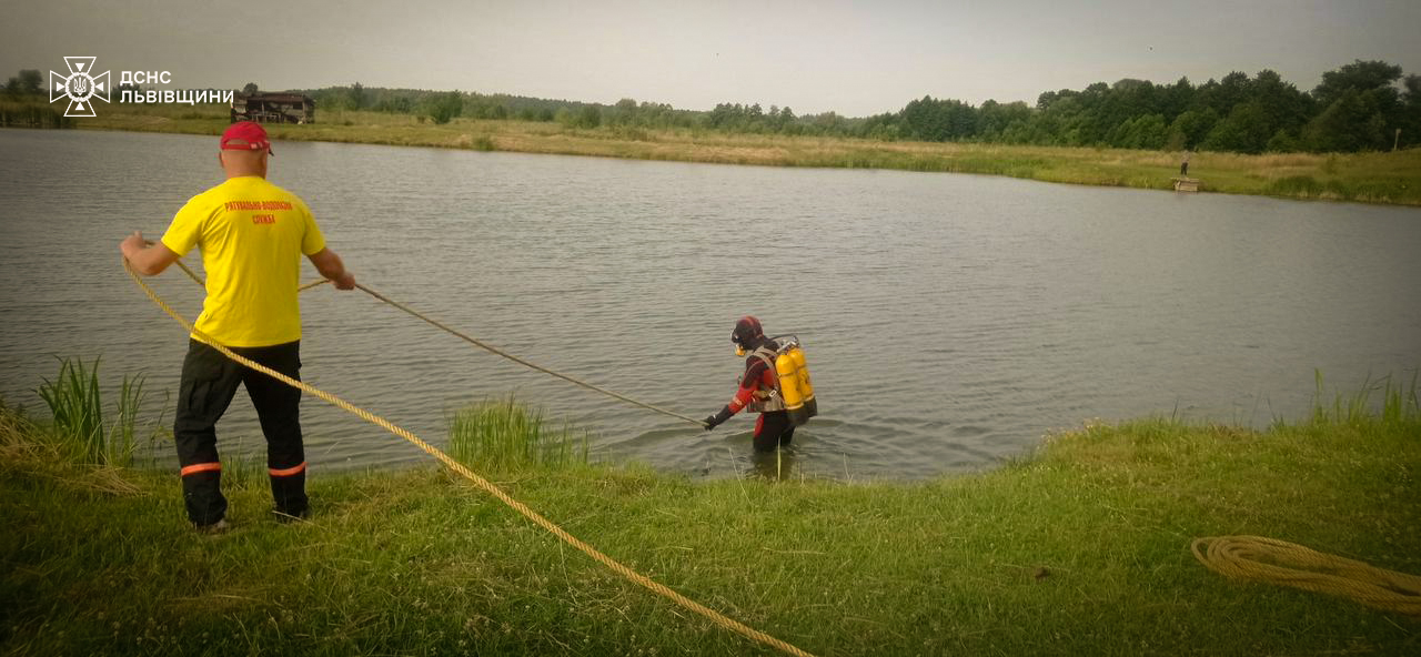 55-річний чоловік втопився в озері Нового Села на Львівщині