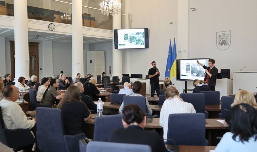 У Львові триває обговорення проєкту меморіалу Героїв України