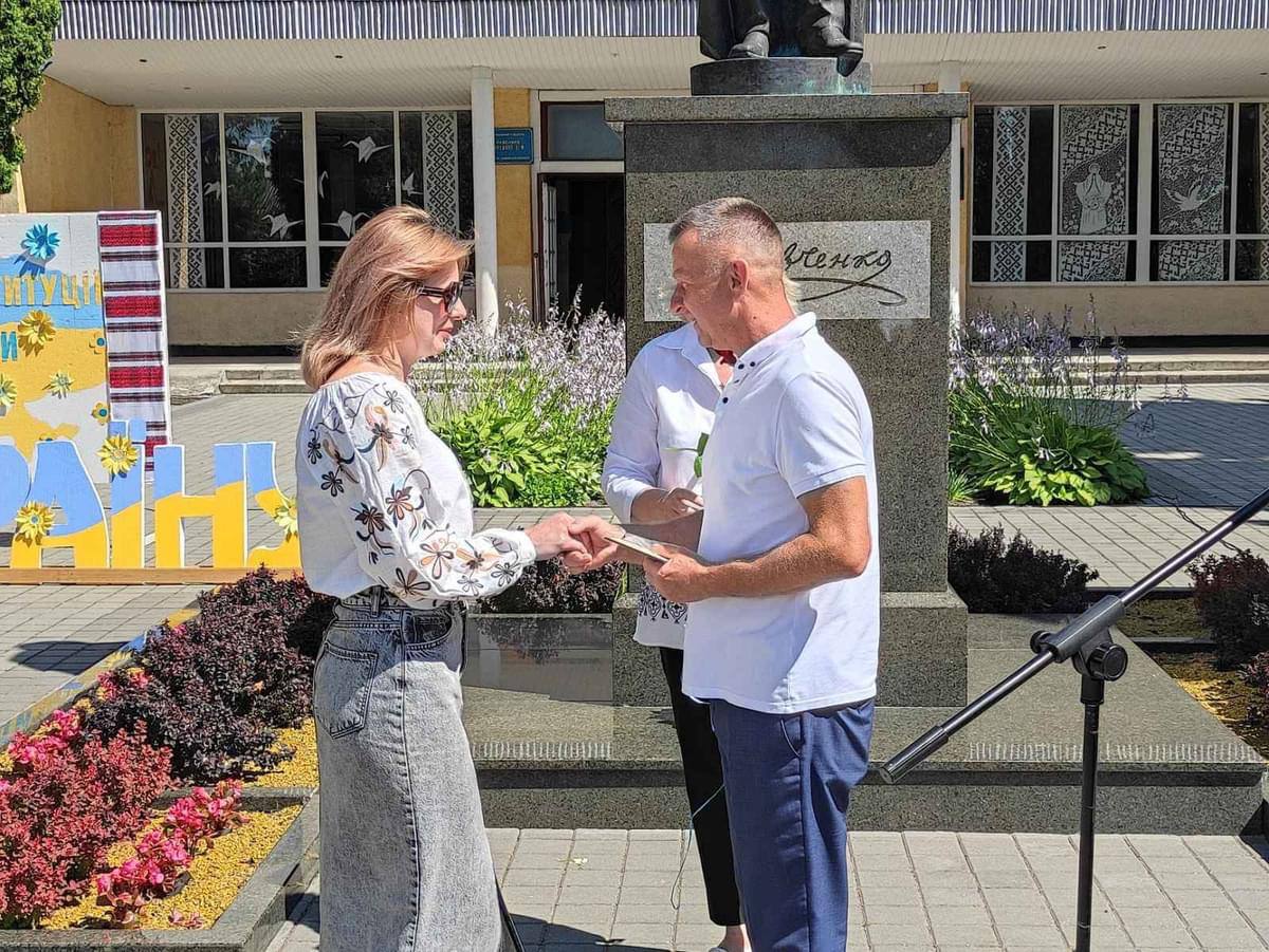 Двоє жінок із Золочівщини отримали звання Мати-Героїня