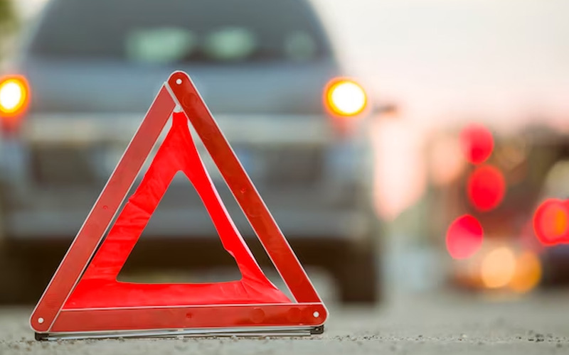 У Львові авто збило жінку: її госпіталізували