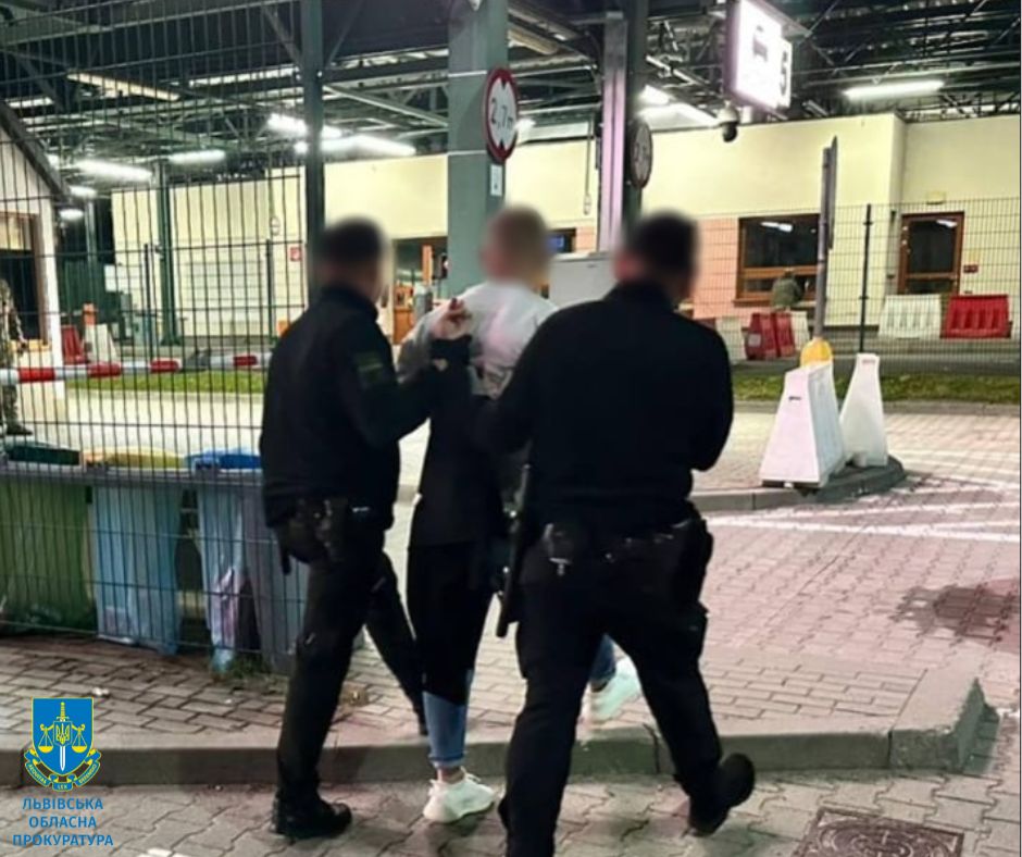 На Львівщині судитимуть чоловіка, який намагався незаконно перевезти ухилянта через кордон