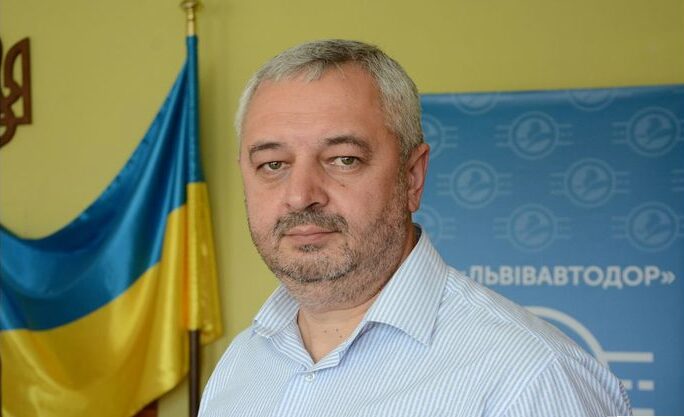 Квартира, дві земельні ділянки та більше мільйона зарплати: що задекларував директор ЛКП “Львівавтодор”